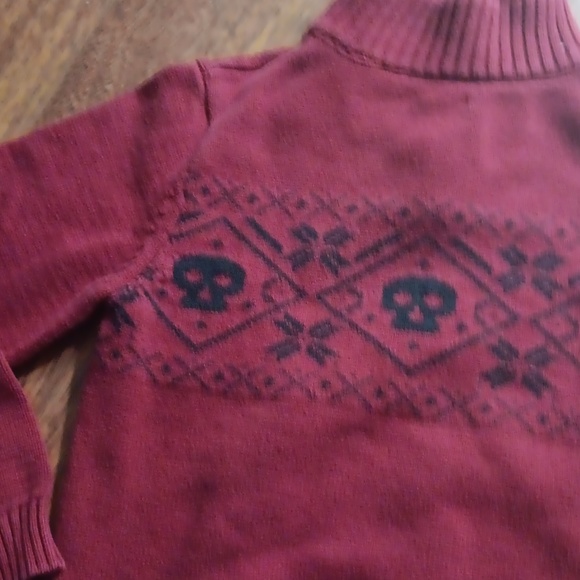 Skull sweater - Picture 4 of 6